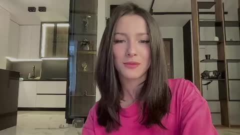 Snapshot of bella_hayes chatting on May 19, 5:47 am Bella next stream December 2 at 9pm gmt online show from May 19, 5:47 am