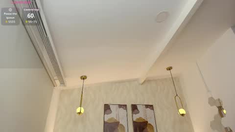 Snapshot of bella_millers chatting on June 1, 6:42 pm bella_millers online show from June 1, 6:42 pm