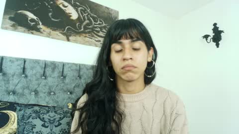 Bella online show from March 30, 1:06 am