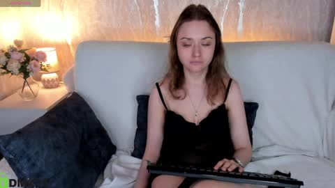 Linda Bella online show from April 9, 6:19 am