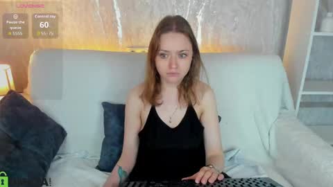 Snapshot of bella_ramsi chatting on May 25, 12:38 am Linda Bella online show from May 25, 12:38 am