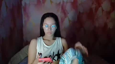 bella online show from May 9, 12:10 pm