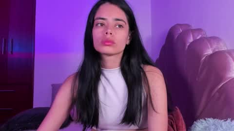 Valeria Model Independent online show from February 13, 5:03 am