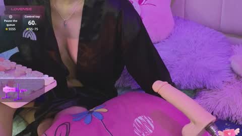 bella_thixx online show from March 31, 2:57 am