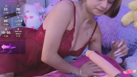 bella_thixx online show from April 7, 3:18 am