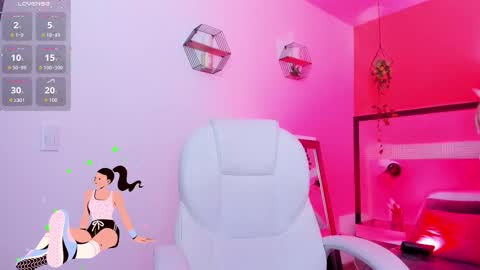 BELLA online show from February 6, 9:18 pm