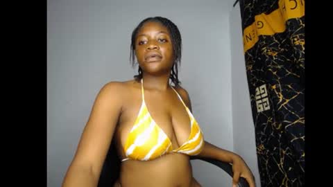 Snapshot of bellababy7 chatting on June 22, 3:25 am bella online show from June 22, 3:25 am