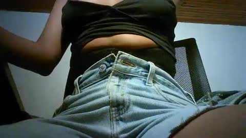 Bella online show from March 5, 1:50 pm