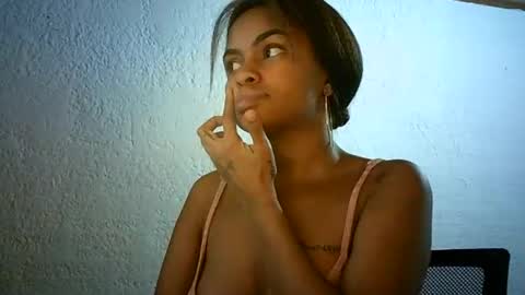 Bella online show from March 11, 8:52 am