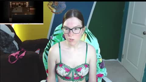 BellaBlake96 online show from May 7, 6:13 pm