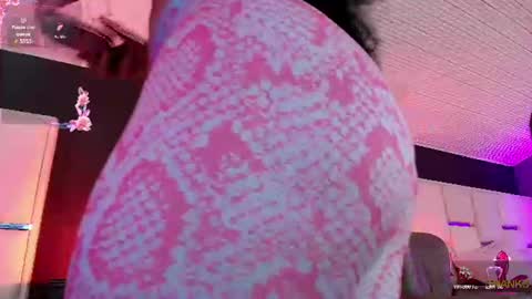 Snapshot of bellafernandez chatting on July 23, 2:15 pm Bella online show from July 23, 2:15 pm