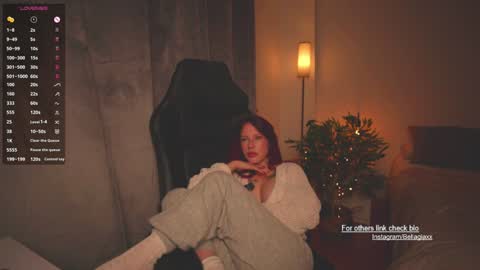 Snapshot of bellagia chatting on January 22, 4:02 pm BellaGiaxx online show from January 22, 4:02 pm