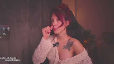 Snapshot of bellagia chatting on January 23, 4:04 pm BellaGiaxx online show from January 23, 4:04 pm