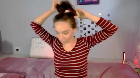 bellaqueen0701 online show from November 22, 2:27 pm