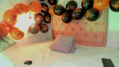 LUCIANA online show from October 31, 2:18 pm