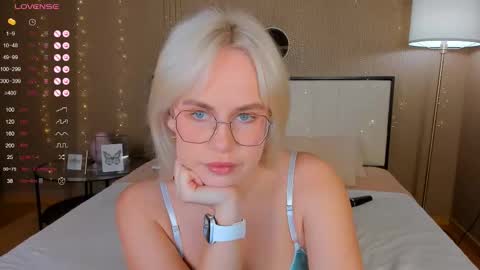 Bella online show from September 13, 1:05 am