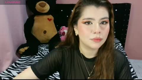 Snapshot of bellatrix_colen chatting on May 25, 1:33 am Aleja online show from May 25, 1:33 am