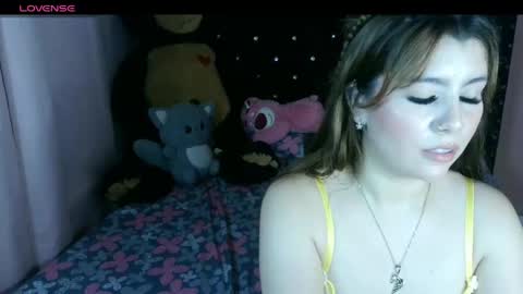 Snapshot of bellatrix_colen chatting on June 7, 3:21 am Aleja online show from June 7, 3:21 am