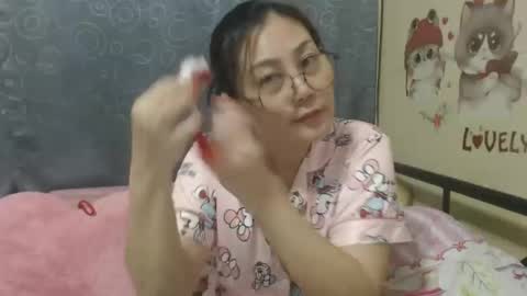 Snapshot of bellbabe chatting on January 20, 8:18 pm Bella online show from January 20, 8:18 pm