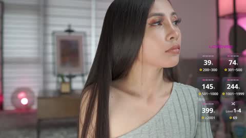 Snapshot of belle_adrienne chatting on January 4, 1:31 am Belle Adrienne  IG  online show from January 4, 1:31 am