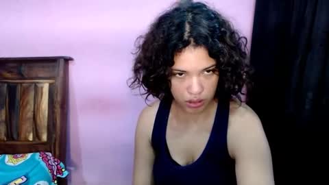 Snapshot of belle_katty000 chatting on June 1, 2:19 pm SOFIA online show from June 1, 2:19 pm