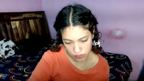 Snapshot of belle_katty000 chatting on June 10, 7:13 pm SOFIA online show from June 10, 7:13 pm