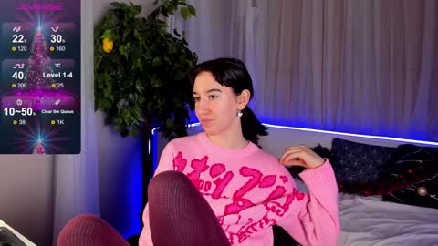 Bella online show from December 25, 1:41 pm