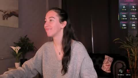 Snapshot of belle_via chatting on May 8, 12:43 pm Bella online show from May 8, 12:43 pm