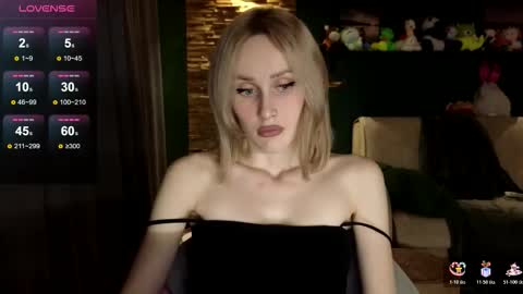 Belle online show from December 20, 2:35 pm