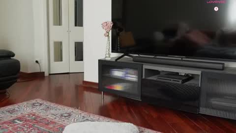 BELLE   online show from April 13, 2:06 am