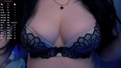 Hello I am kind friendly and cute girl online show from April 18, 9:46 am