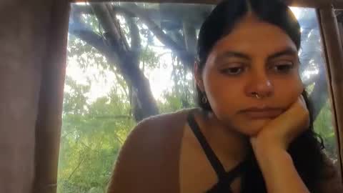 Snapshot of bellezacosmica chatting on April 28, 2:33 pm bellezacosmica online show from April 28, 2:33 pm