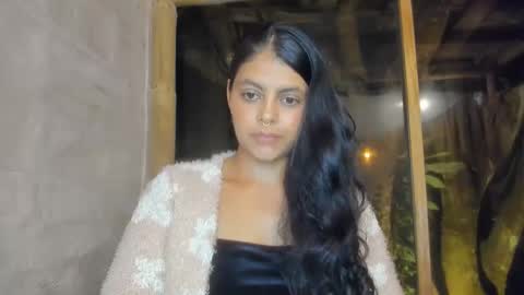 Snapshot of bellezacosmica chatting on April 30, 2:29 am bellezacosmica online show from April 30, 2:29 am