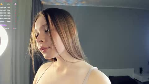 Bella online show from November 7, 6:08 pm