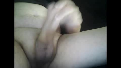 Snapshot of beltub601500 chatting on December 1, 7:35 am beltub601500 online show from December 1, 7:35 am