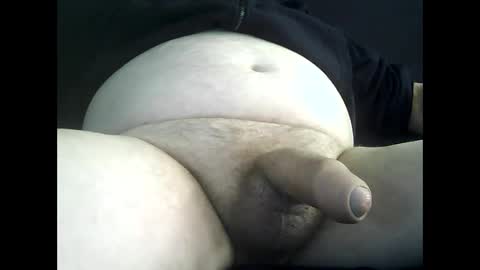 Snapshot of beltub601500 chatting on February 26, 8:02 am beltub601500 online show from February 26, 8:02 am