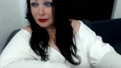 Snapshot of beluckynow chatting on May 27, 11:13 pm beluckynow online show from May 27, 11:13 pm