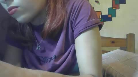 Snapshot of beluhestia chatting on April 21, 6:44 pm beluhestia online show from April 21, 6:44 pm