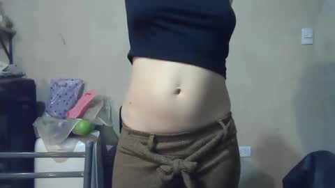 Snapshot of beluhestia chatting on May 10, 3:55 am beluhestia online show from May 10, 3:55 am