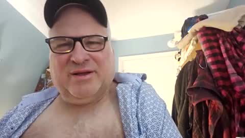 Bendavewill online show from February 14, 7:49 am