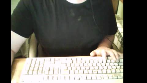 Snapshot of bender_35 chatting on January 10, 2:14 am bender_35 online show from January 10, 2:14 am