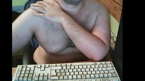 Snapshot of bender_35 chatting on November 7, 6:19 pm bender_35 online show from November 7, 6:19 pm