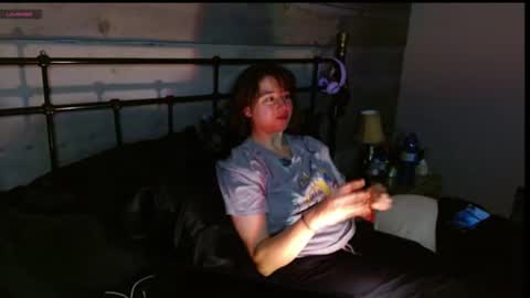 Snapshot of bendybunnyx chatting on June 25, 1:05 am BendyBunnyx online show from June 25, 1:05 am