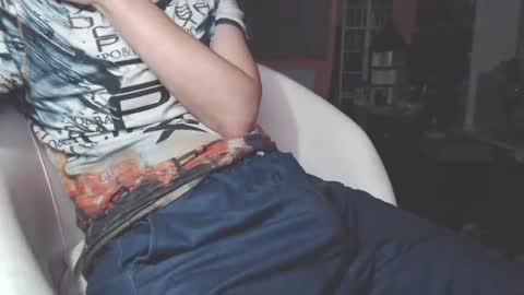 benijamin online show from March 11, 10:20 pm