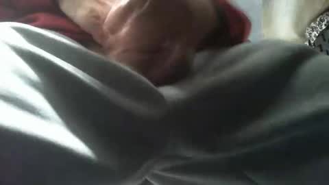 Snapshot of beninoam75 chatting on March 21, 12:21 pm beninoam75 online show from March 21, 12:21 pm