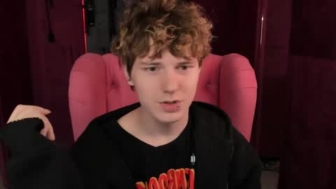 Snapshot of benjamin_harris chatting on May 7, 10:53 am Benjamin online show from May 7, 10:53 am