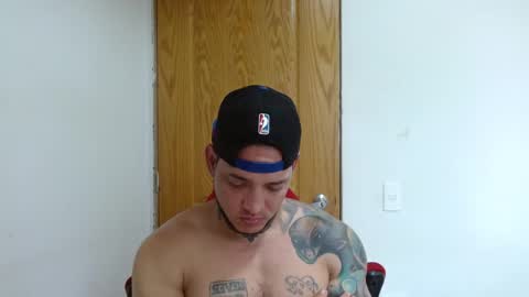 benjamin_isaac online show from September 29, 11:59 am