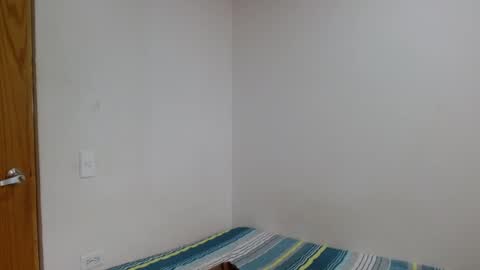 benjamin_isaac online show from October 29, 1:02 pm