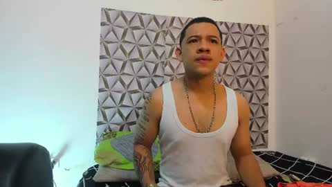 Benjamin online show from June 12, 4:39 pm