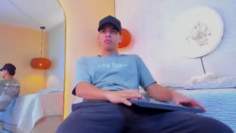 Snapshot of benjamin_more chatting on June 24, 1:04 am BENJAMIN online show from June 24, 1:04 am